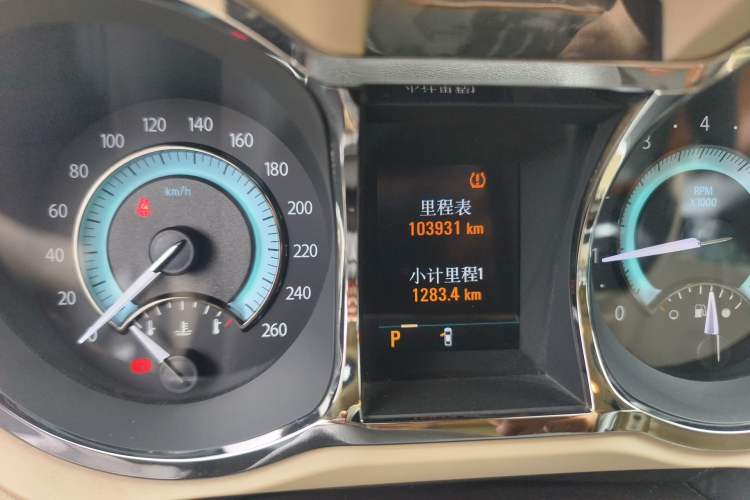 Used Buick LaCrosse 2012 2.4L SIDI Haoya Edition Odometer Close Up