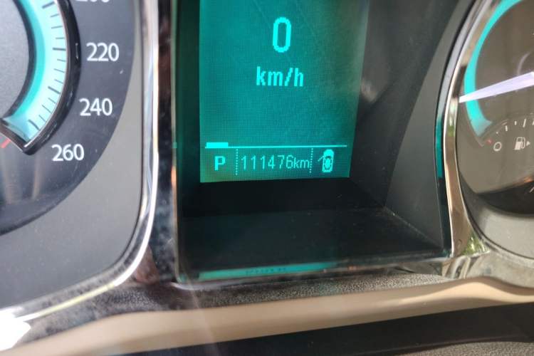 Used Buick LaCrosse 2012 2.4L SIDI Comfort Edition Odometer Close Up