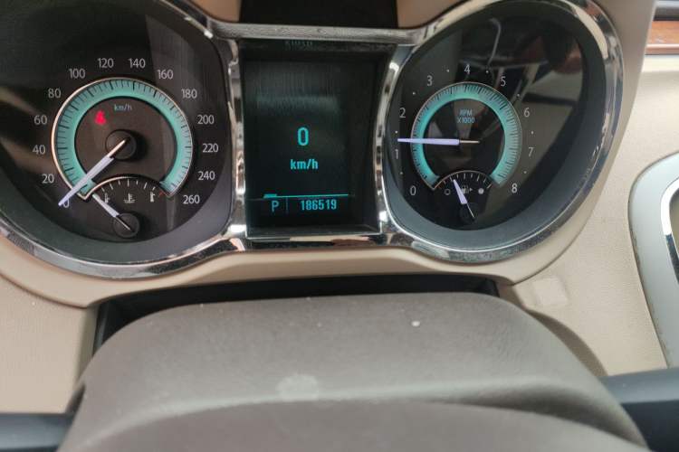 Used Buick LaCrosse 2012 2.4L SIDI Comfort Edition Odometer Close Up