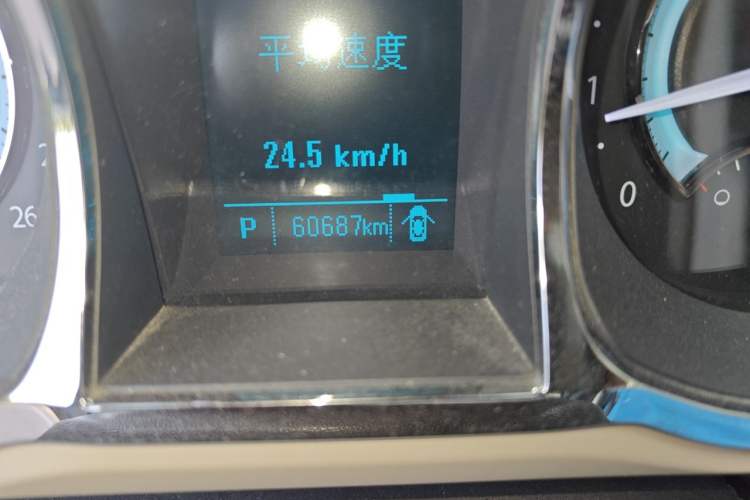 Used Buick LaCrosse 2012 2.4L SIDI Elegant Edition Odometer Close Up