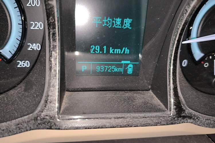 Used Buick LaCrosse 2012 2.4L SIDI Elegant Edition Odometer Close Up