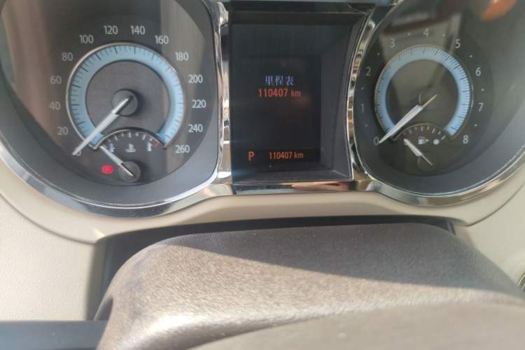 Used Buick LaCrosse 2012 2.4L SIDI Haoya Edition Odometer Close Up