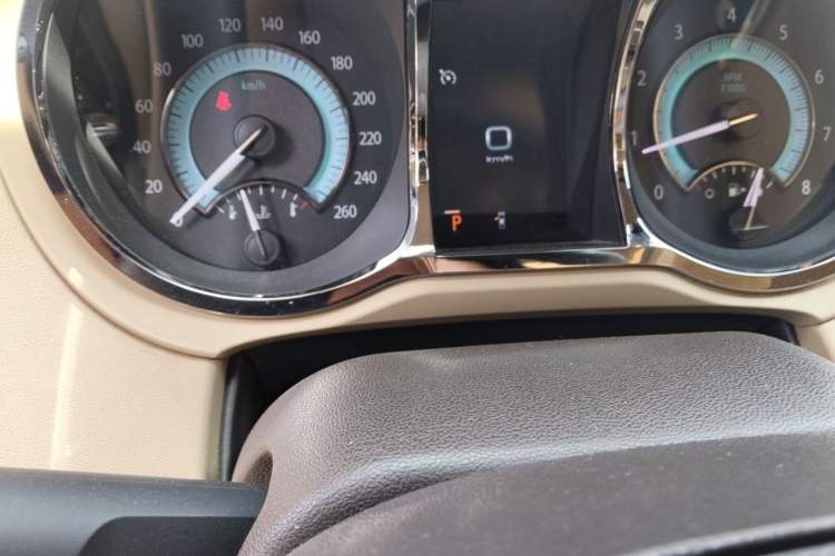 Used Buick LaCrosse 2012 2.4L SIDI Haoya Edition Odometer Close Up