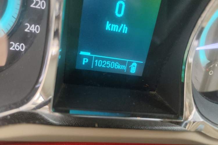 Used Buick LaCrosse 2012 2.4L SIDI Elegant Edition Odometer Close Up