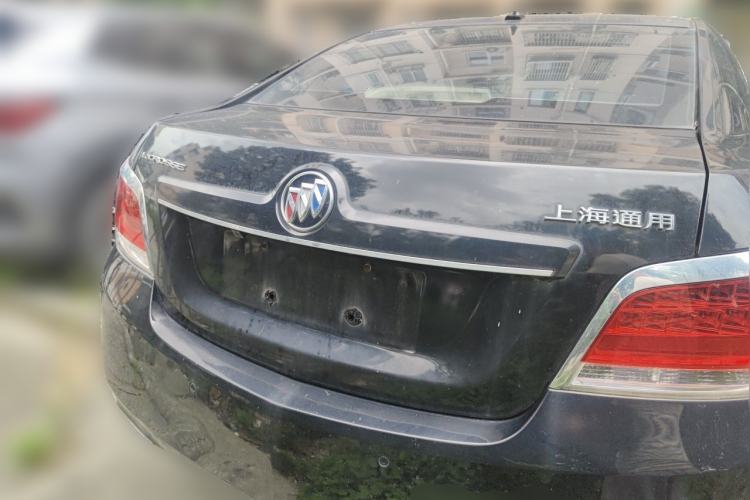 Used Buick LaCrosse 2012 2.4L SIDI Elegant Edition Rear