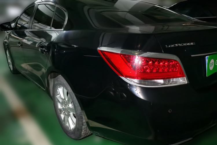 Used Buick LaCrosse 2012 2.4L SIDI Elegant Edition Rear Left 45 Deg