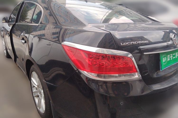 Used Buick LaCrosse 2012 2.4L SIDI Luxury Edition Rear Left 45 Deg