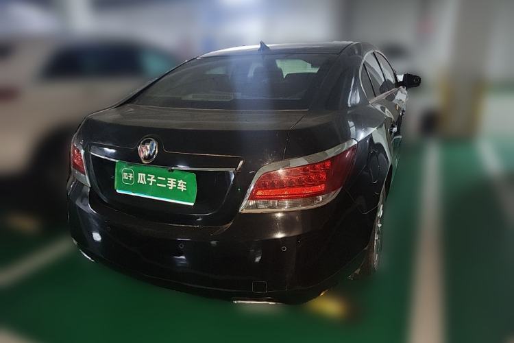 Used Buick LaCrosse 2012 2.4L SIDI Elegant Edition Rear Right 45 Deg