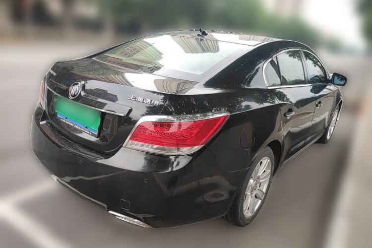 Used Buick LaCrosse 2012 2.4L SIDI Luxury Edition Rear Right 45 Deg