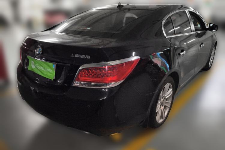 Used Buick LaCrosse 2012 2.4L SIDI Luxury Edition Rear Right 45 Deg
