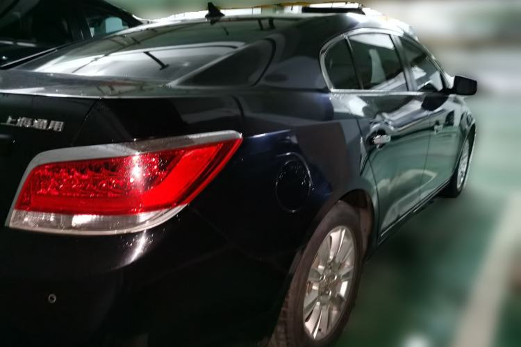 Used Buick LaCrosse 2012 2.4L SIDI Elegant Edition Rear Right 45 Deg