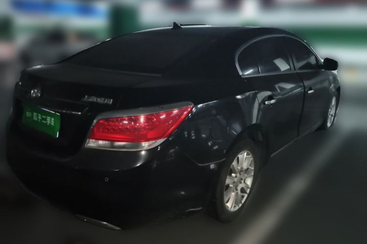 Used Buick LaCrosse 2012 2.4L SIDI Elegant Edition Rear Right 45 Deg