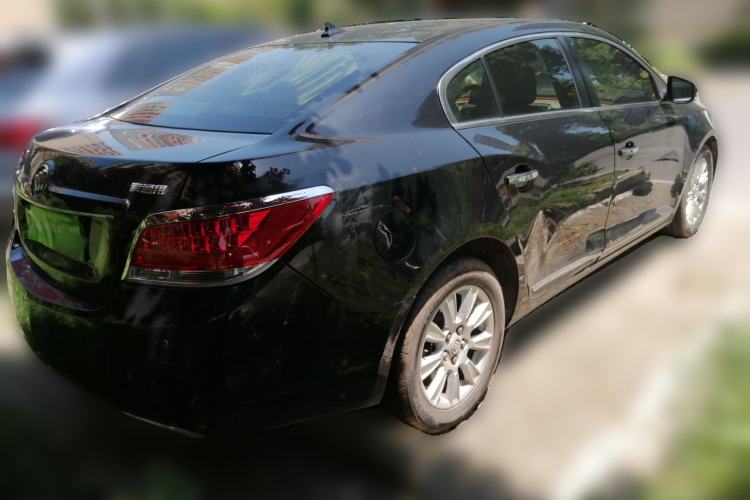 Used Buick LaCrosse 2012 2.4L SIDI Elegant Edition Rear Right 45 Deg