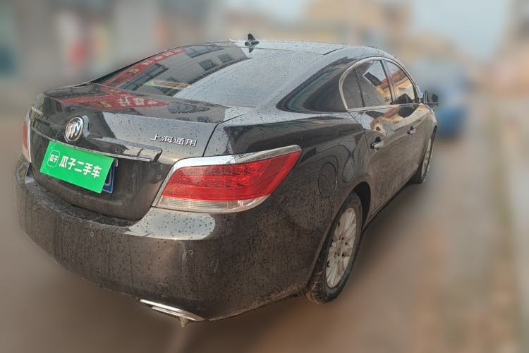 Used Buick LaCrosse 2012 2.4L SIDI Luxury Edition Rear Right 45 Deg
