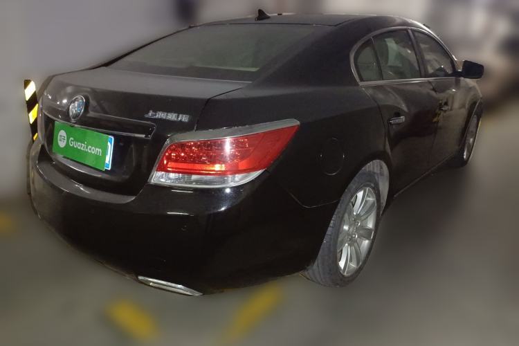 Used Buick LaCrosse 2012 2.4L SIDI Luxury Edition Rear Right 45 Deg