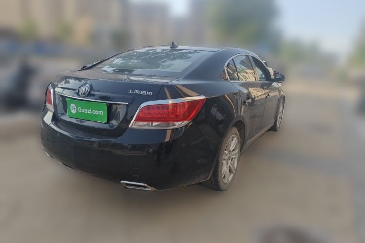 Used Buick LaCrosse 2012 2.4L SIDI Luxury Edition Rear Right 45 Deg