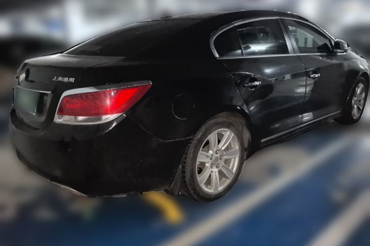 Used Buick LaCrosse 2012 2.4L SIDI Luxury Edition Rear Right 45 Deg