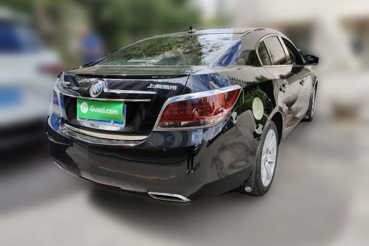 Used Buick LaCrosse 2012 2.4L SIDI Luxury Edition Rear Right 45 Deg