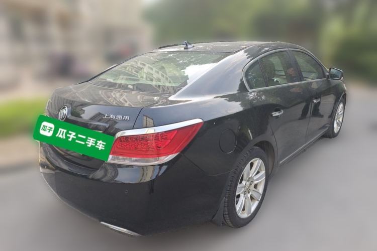 Used Buick LaCrosse 2012 2.4L SIDI Luxury Edition Rear Right 45 Deg
