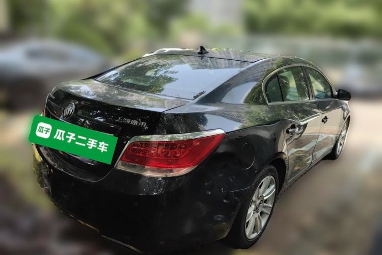 Used Buick LaCrosse 2012 2.4L SIDI Luxury Edition Rear Right 45 Deg