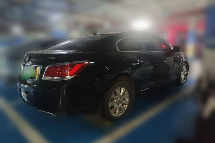 Used Buick LaCrosse 2012 2.4L SIDI Luxury Edition Rear Right 45 Deg
