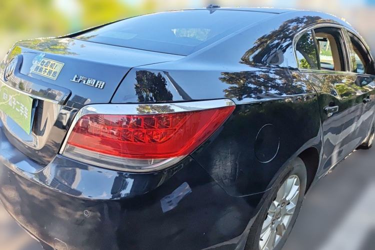 Used Buick LaCrosse 2012 eAssist 2.4L Luxury Edition Rear Right 45 Deg