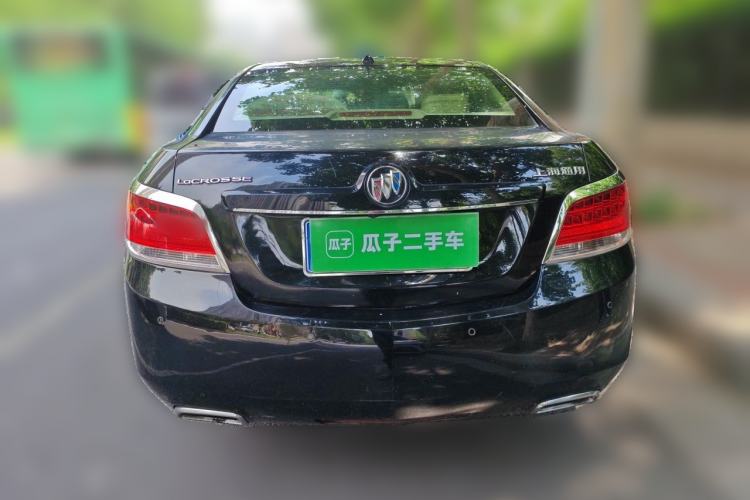 Used Buick LaCrosse 2012 2.4L SIDI Luxury Edition Rear