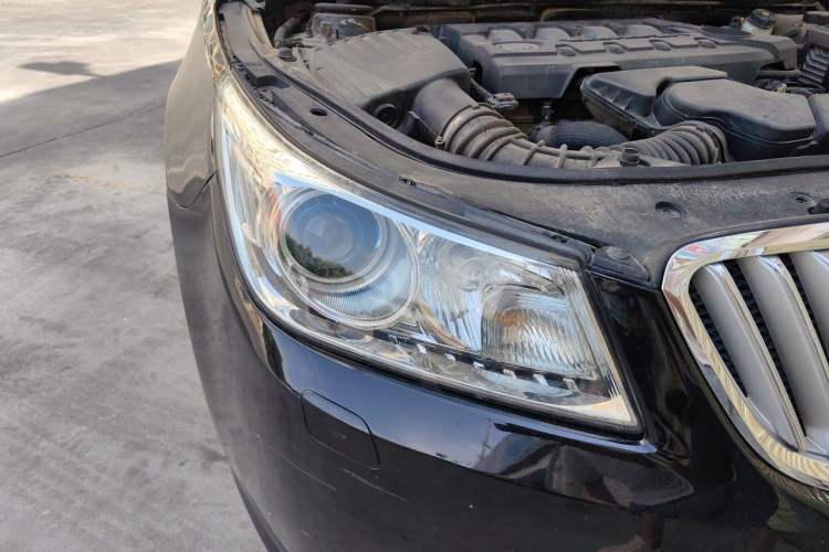 Used Buick LaCrosse 2012 2.4L SIDI Haoya Edition Right Front Headlight