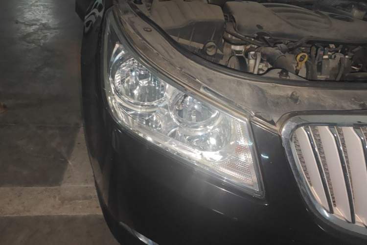 Used Buick LaCrosse 2012 2.0T Comfort Edition Right Front Headlight