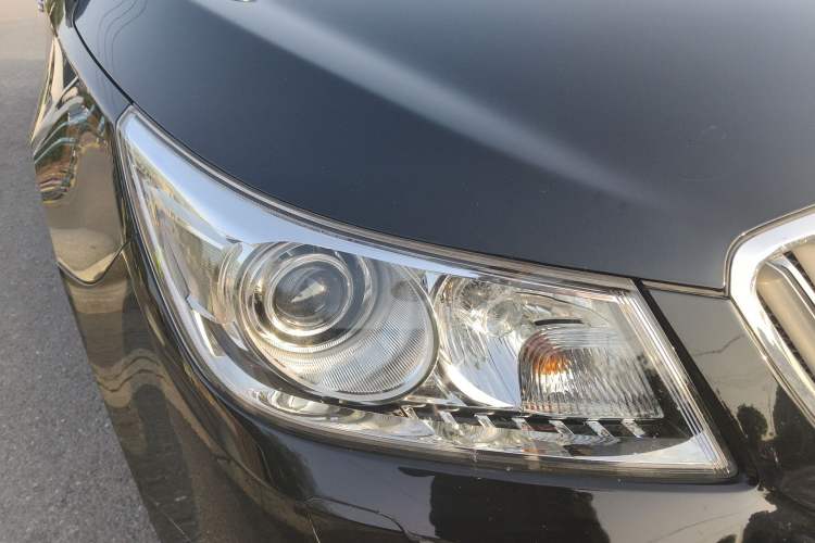Used Buick LaCrosse 2012 2.4L SIDI Haoya Edition Right Front Headlight