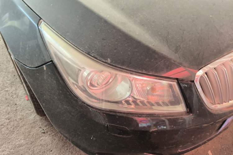 Used Buick LaCrosse 2012 2.4L SIDI Luxury Edition Right Front Headlight