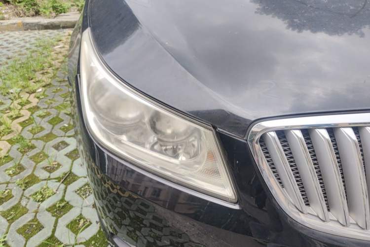 Used Buick LaCrosse 2012 2.4L SIDI Elegant Edition Right Front Headlight