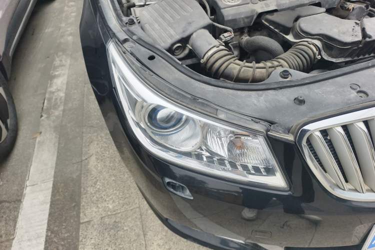 Used Buick LaCrosse 2012 2.4L SIDI Haoya Edition Right Front Headlight