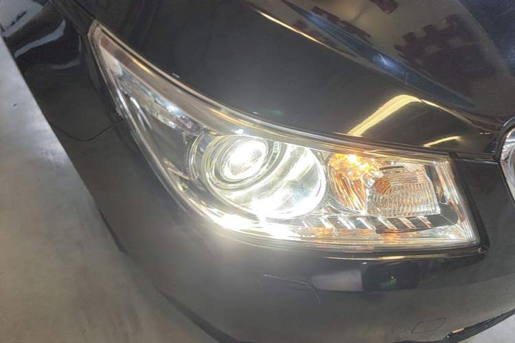 Used Buick LaCrosse 2012 2.4L SIDI Haoya Edition Right Front Headlight