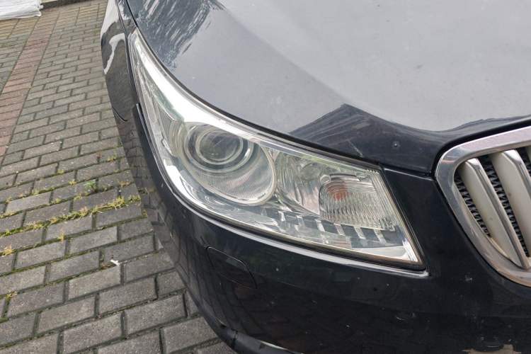 Used Buick LaCrosse 2012 2.4L SIDI Luxury Edition Right Front Headlight