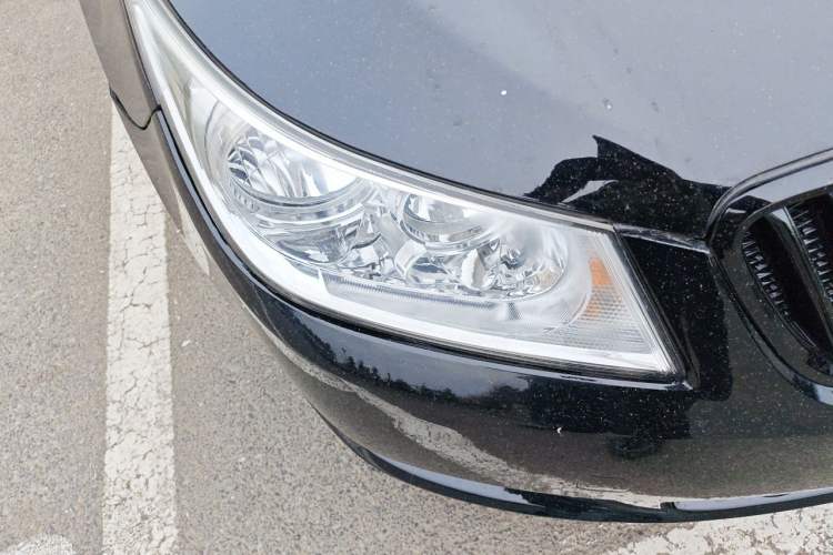 Used Buick LaCrosse 2012 2.4L SIDI Elegant Edition Right Front Headlight