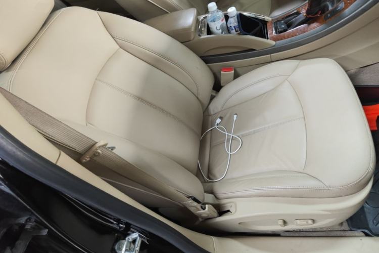 Used Buick LaCrosse 2012 2.4L SIDI Haoya Edition Right Front Seat
