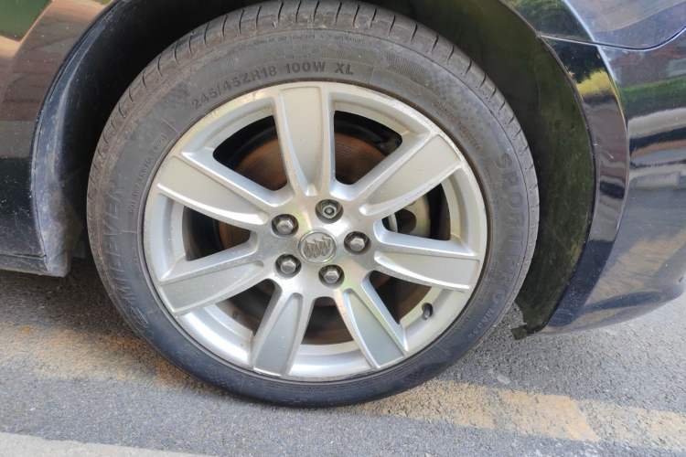 Used Buick LaCrosse 2012 3.0L Flagship Edition Right Front Wheel Hub