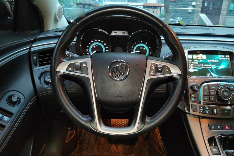 Used Buick LaCrosse 2012 2.0T Flagship Edition Steering Wheel