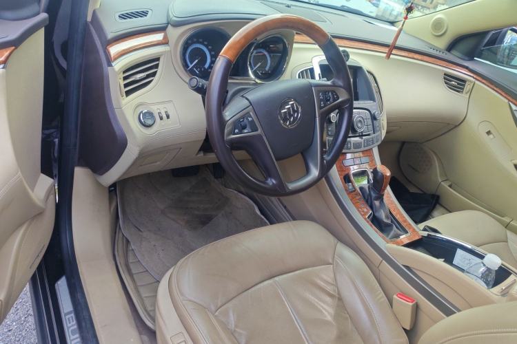 Used Buick LaCrosse 2012 2.4L SIDI Luxury Edition Steering Wheel