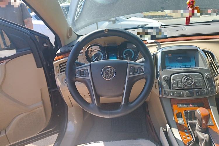 Used Buick LaCrosse 2012 2.4L SIDI Haoya Edition Steering Wheel