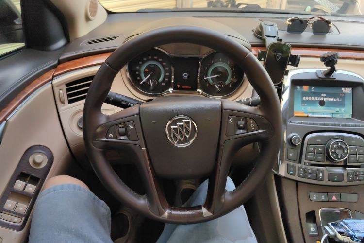 Used Buick LaCrosse 2012 2.4L SIDI Haoya Edition Steering Wheel