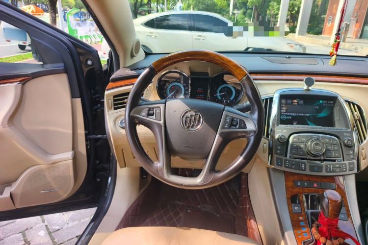 Used Buick LaCrosse 2012 2.4L SIDI Luxury Edition Steering Wheel