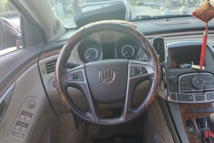Used Buick LaCrosse 2012 2.4L SIDI Haoya Edition Steering Wheel