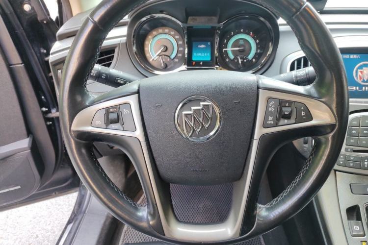 Used Buick LaCrosse 2012 3.0L Flagship Edition Steering Wheel