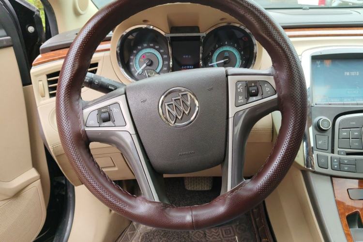 Used Buick LaCrosse 2012 2.4L SIDI Haoya Edition Steering Wheel