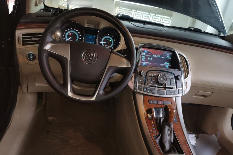 Used Buick LaCrosse 2012 2.4L SIDI Comfort Edition Steering Wheel