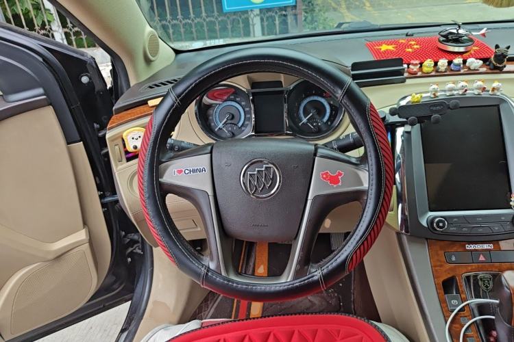Used Buick LaCrosse 2012 2.4L SIDI Comfort Edition Steering Wheel