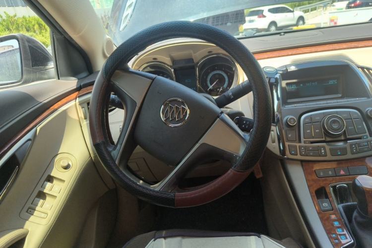 Used Buick LaCrosse 2012 2.4L SIDI Haoya Edition Steering Wheel