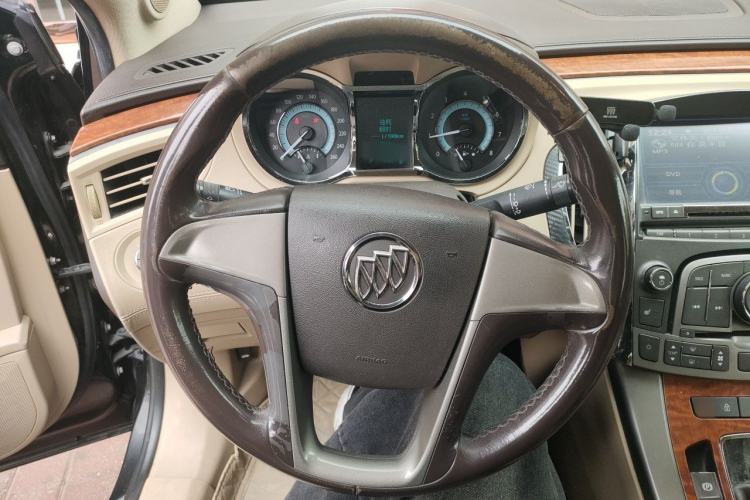 Used Buick LaCrosse 2012 2.4L SIDI Elegant Edition Steering Wheel